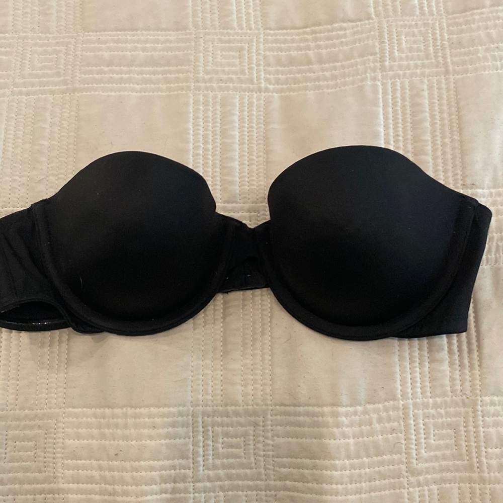 Pink strapless bra